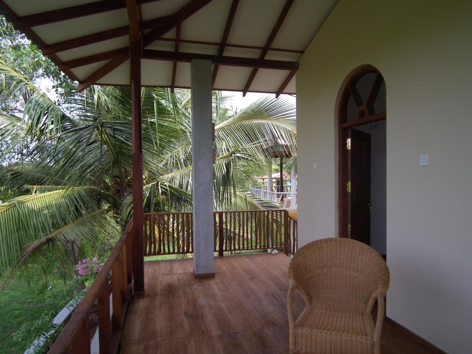 Coconut Island Villa Tangalle Exterior foto