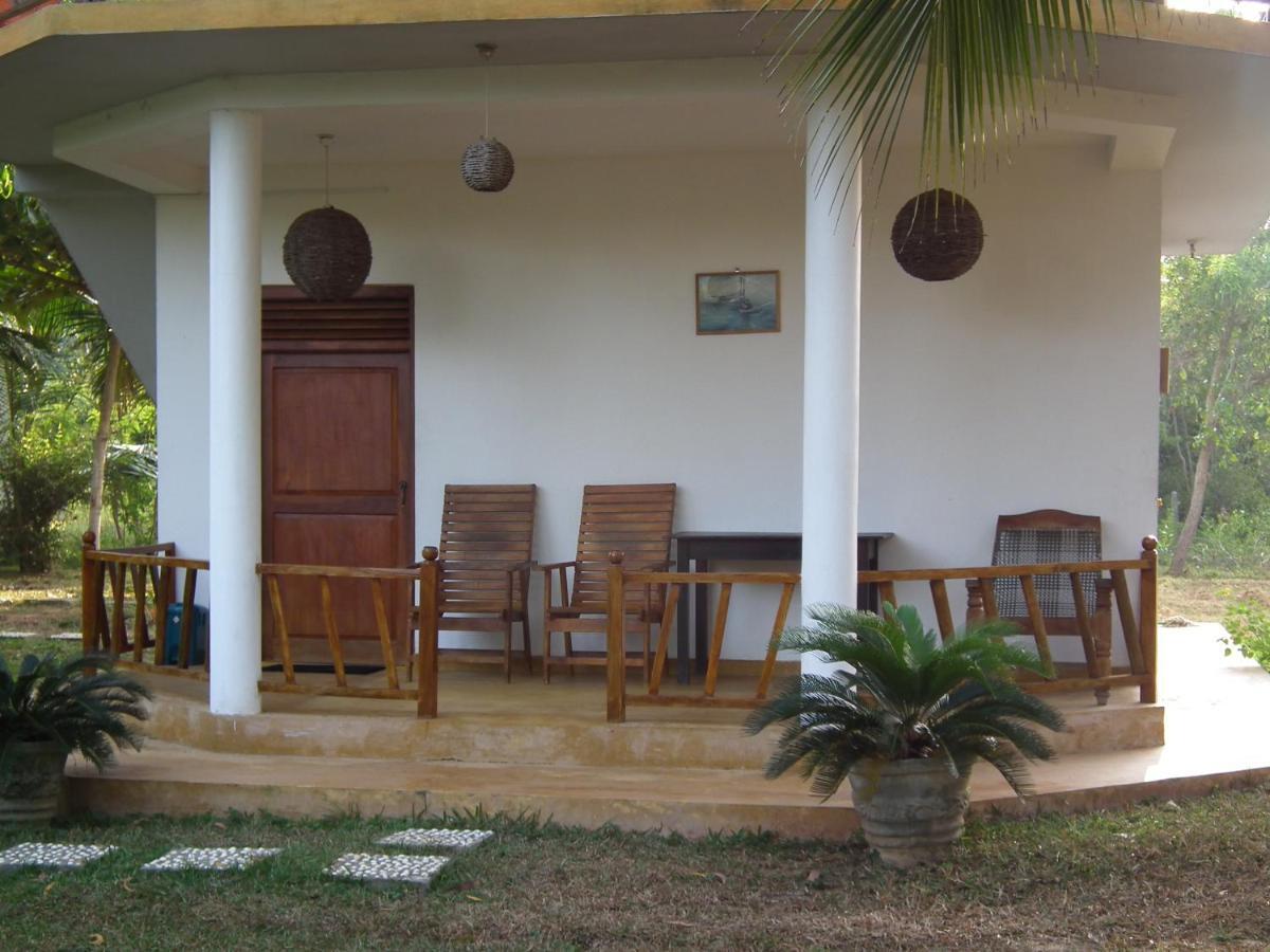 Coconut Island Villa Tangalle Exterior foto